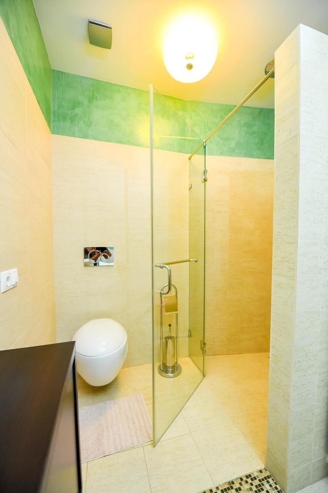 Luxury Apartment Брашов Екстериор снимка