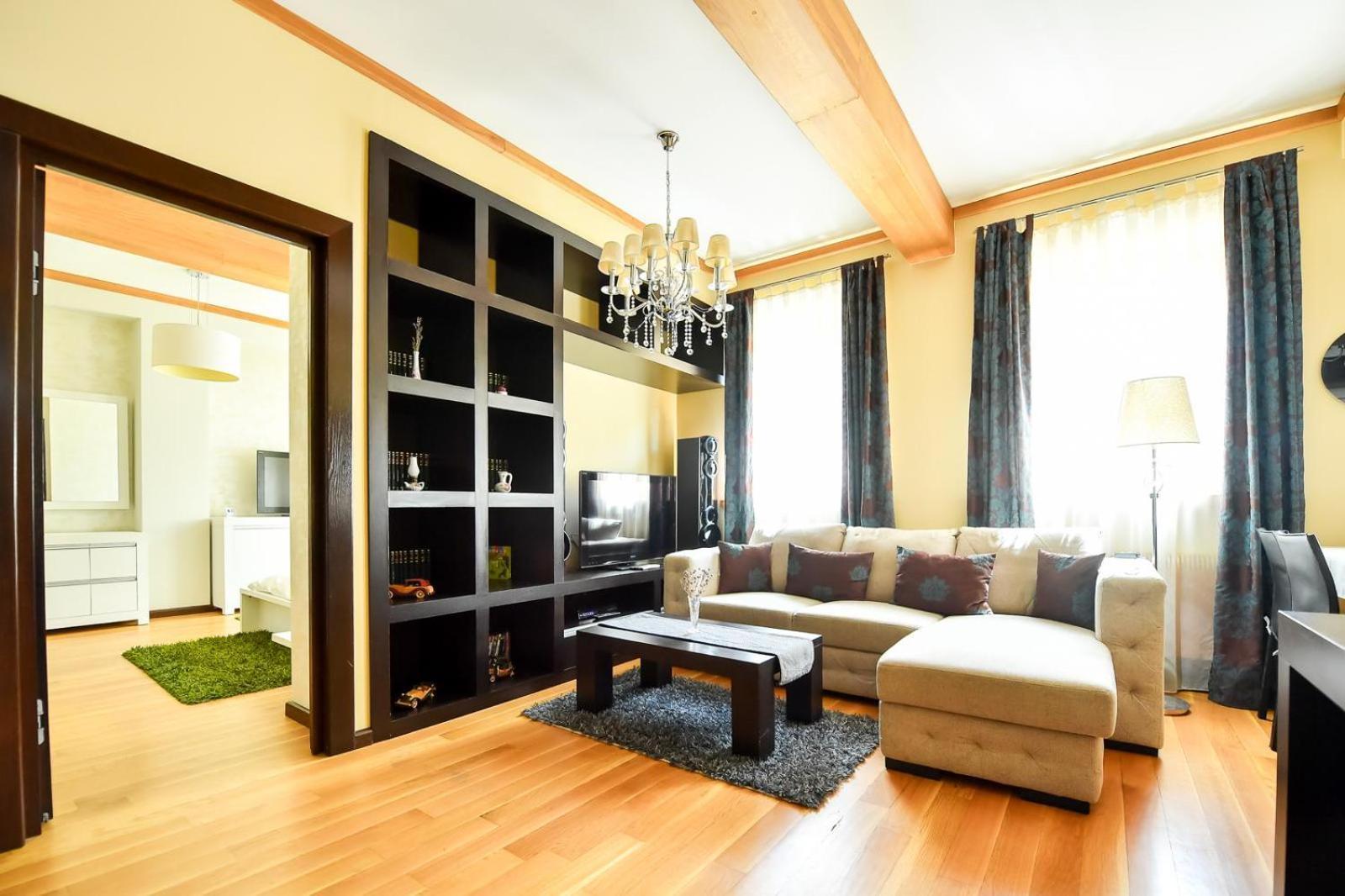 Luxury Apartment Брашов Екстериор снимка
